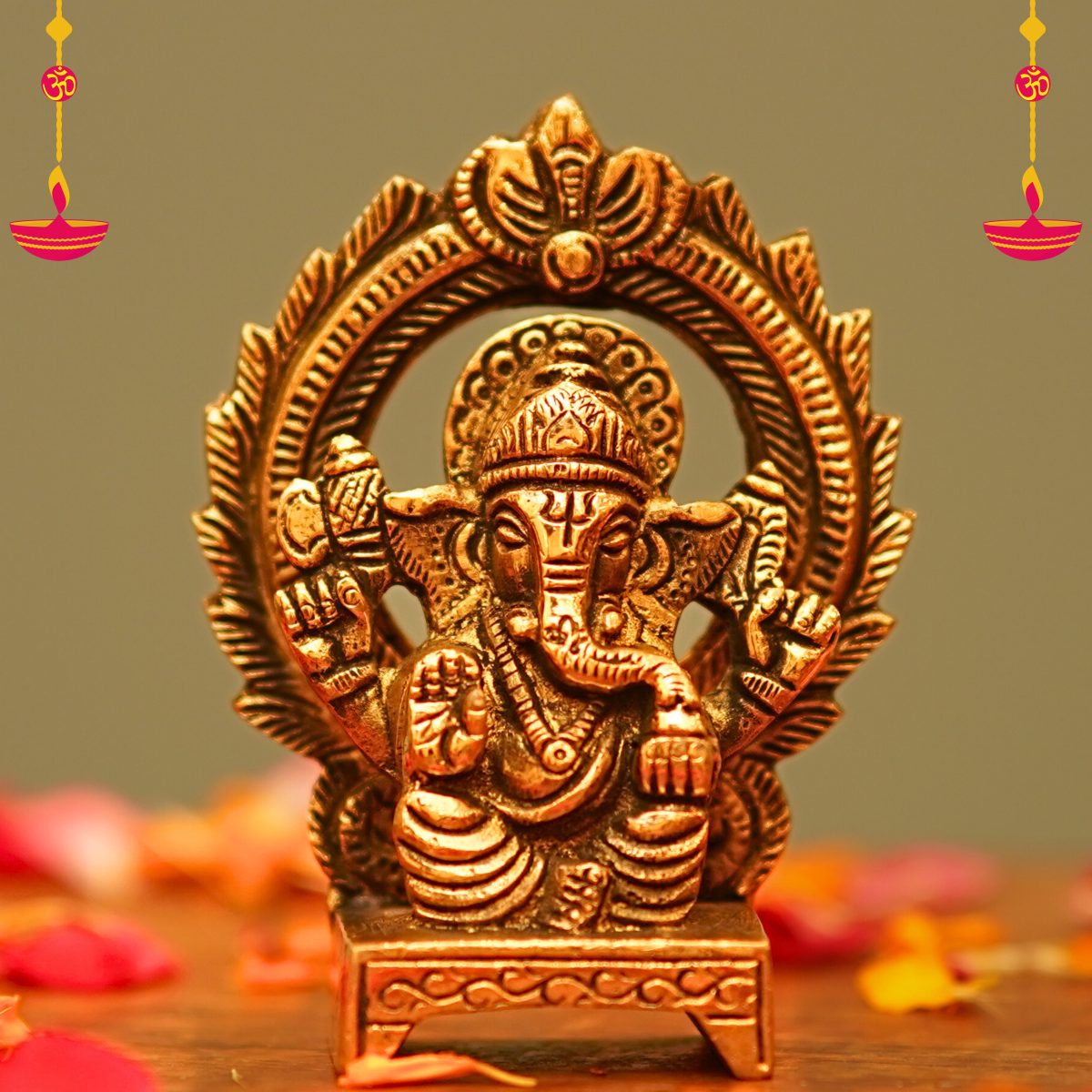 Ganesha with Arch